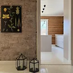 With Sauna, Fireplace And Free Parking In The Heart Of * Porvoo