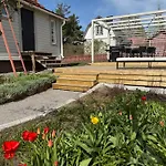 With Sauna, Fireplace And Free Parking In The Heart Of Porvoo