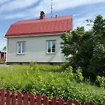 With Sauna, Fireplace And Free Parking In The Heart Of Porvoo