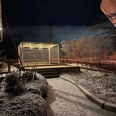 With Sauna, Fireplace And Free Parking In The Heart Of *