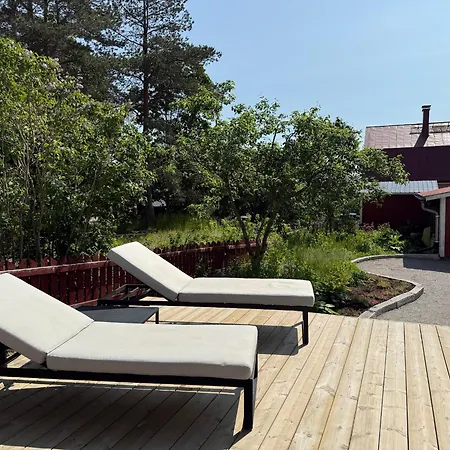 With Sauna, Fireplace And Free Parking In The Heart Of בית נופש פורבו
