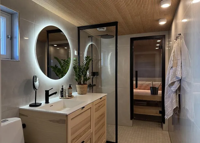 Semesterbostad Villa With Sauna, Fireplace And Free Parking In The Heart Of Porvoo