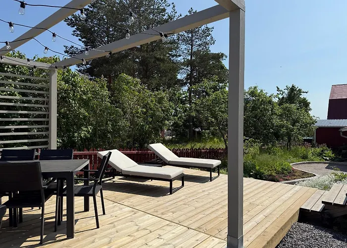 Semesterbostad Villa With Sauna, Fireplace And Free Parking In The Heart Of Porvoo