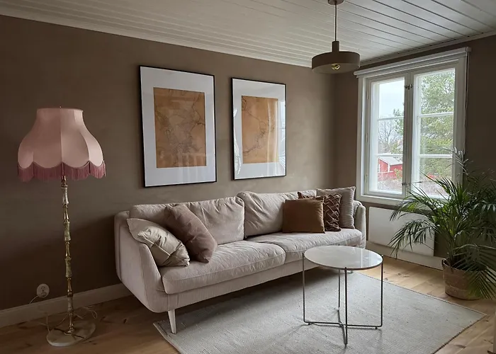 Semesterbostad Villa With Sauna, Fireplace And Free Parking In The Heart Of Porvoo