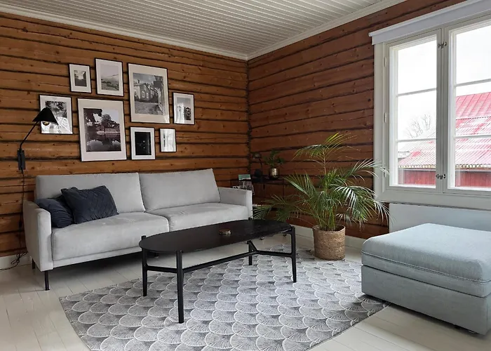 Villa With Sauna, Fireplace And Free Parking In The Heart Of Porvoo
