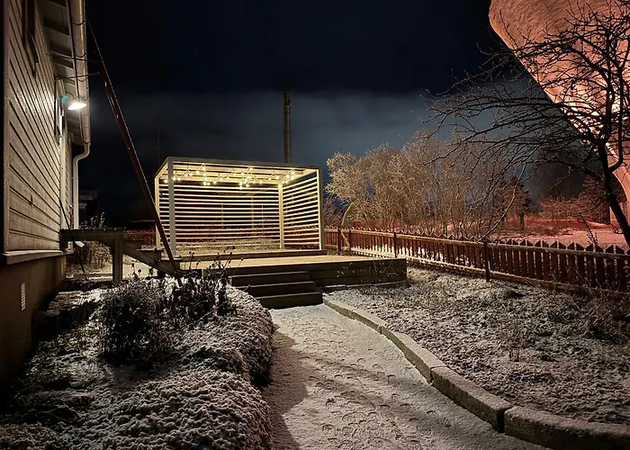 Villa With Sauna, Fireplace And Free Parking In The Heart Of Porvoo *